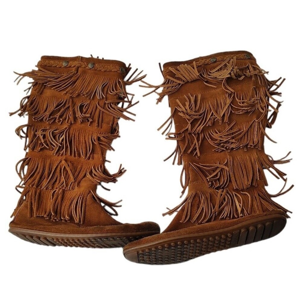 Minnetonka 5-Layer Fringe Boot Size 9 Tall Brown Suede Comfy Moccasin